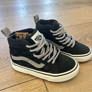 Vans SK8-Hi MTE Made For The Elements Insulated Traction Shoes Boots Kids 11